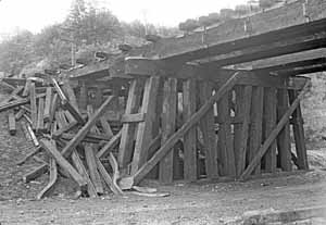 http://research.nprha.org/JMFNPPhoto05000/JMF07-04691.0.jpg