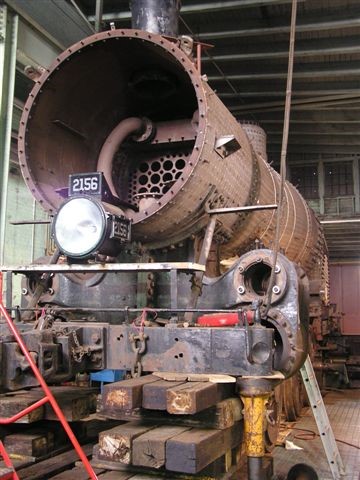 2156 carried a weight of 236900 lbs over her 4-6-2 wheel base. Her 200 PSI boiler pressure pushed her 22 x 26-inch cylinders to produce 31,000 lbs of tractive effort.